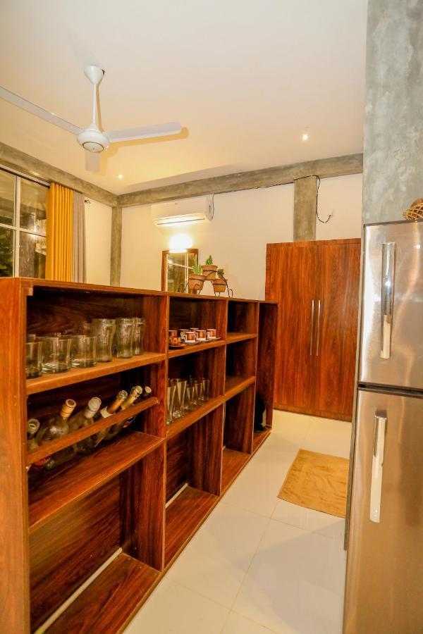 Villa Sanni 18 Хиккадува Экстерьер фото